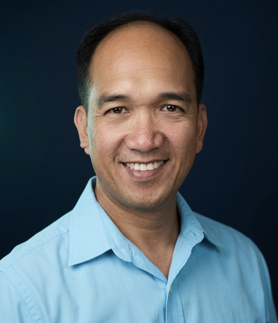Dr. Dennis Quijano, MD, family physician and founder of BluePalm Hub